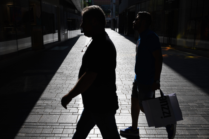 鑵鹃緳sp35mmf1.4浜哄儚鏍风墖,鑵鹃緳35f1.4璇勬祴