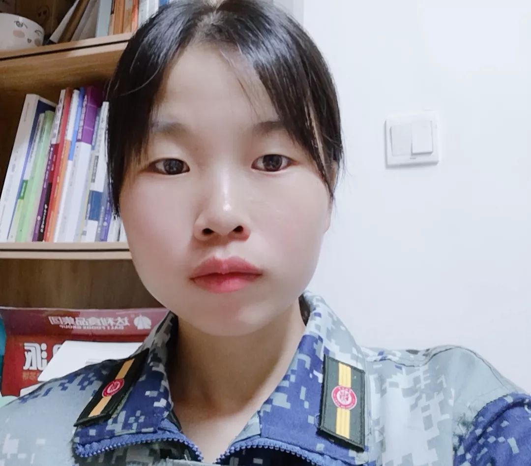 最美军训,军训让我遇见更好的自己作文