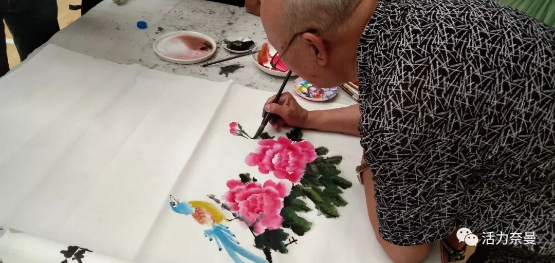 带着孩子去看画！