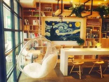 都上央视了！大学校园书店怎么突然这么火？