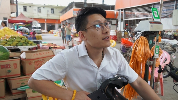 广州市水果市场热闹吗,广州水果市场有杨梅