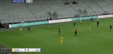 多特4-4斯图加特,阿什拉夫面对多特