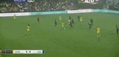 多特4-4斯图加特,阿什拉夫面对多特