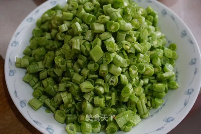 豆角橄榄菜好吃又下饭,榄菜炒豆角教程