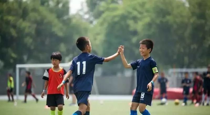 暑期体能提高班,暑假体能训练营