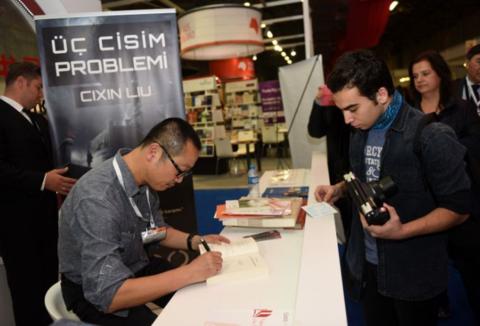 一周加印10次,这本中国小说在日本卖疯了