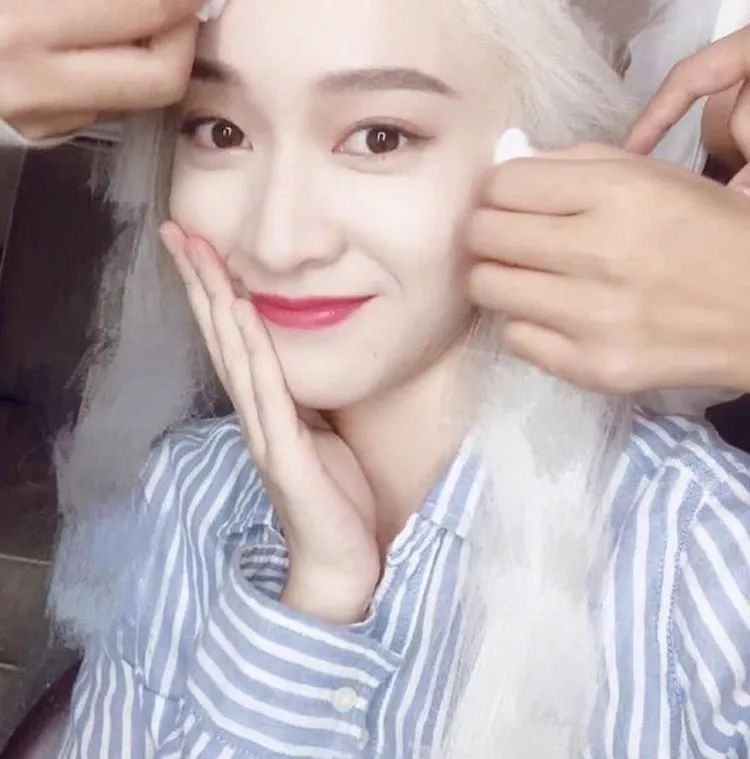 张雪迎白发王妃哭戏,张雪迎白发王妃插曲心锁