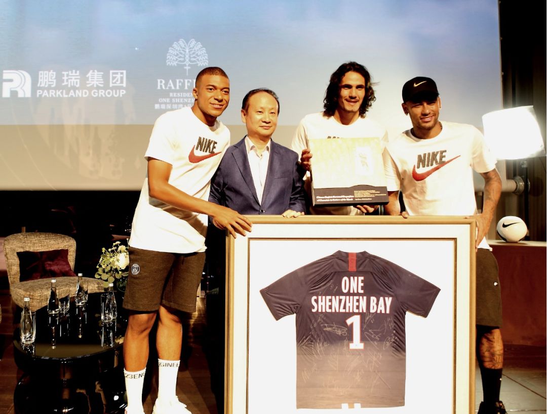 巴黎圣日耳曼内马尔姆巴佩跳舞,巴黎圣日耳曼姆巴佩内马尔圣诞