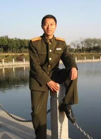 八一特辑不忘历史才勇往直前,八一特辑退伍