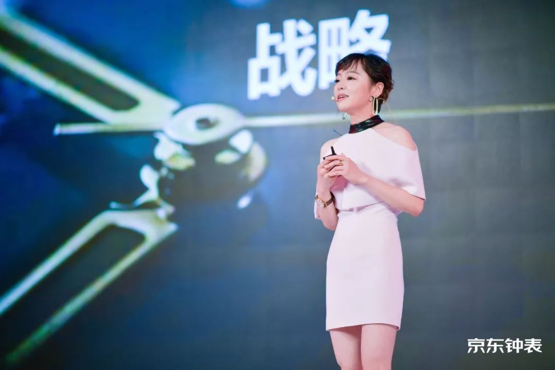 杨紫热辣滚烫会路演吗,杨紫最新视频活动