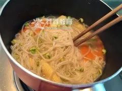 催乳下奶大骨汤炖白菜,催乳食谱粥类