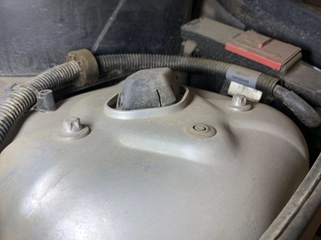 10万左右的c63二手车,新款c63性能有多强