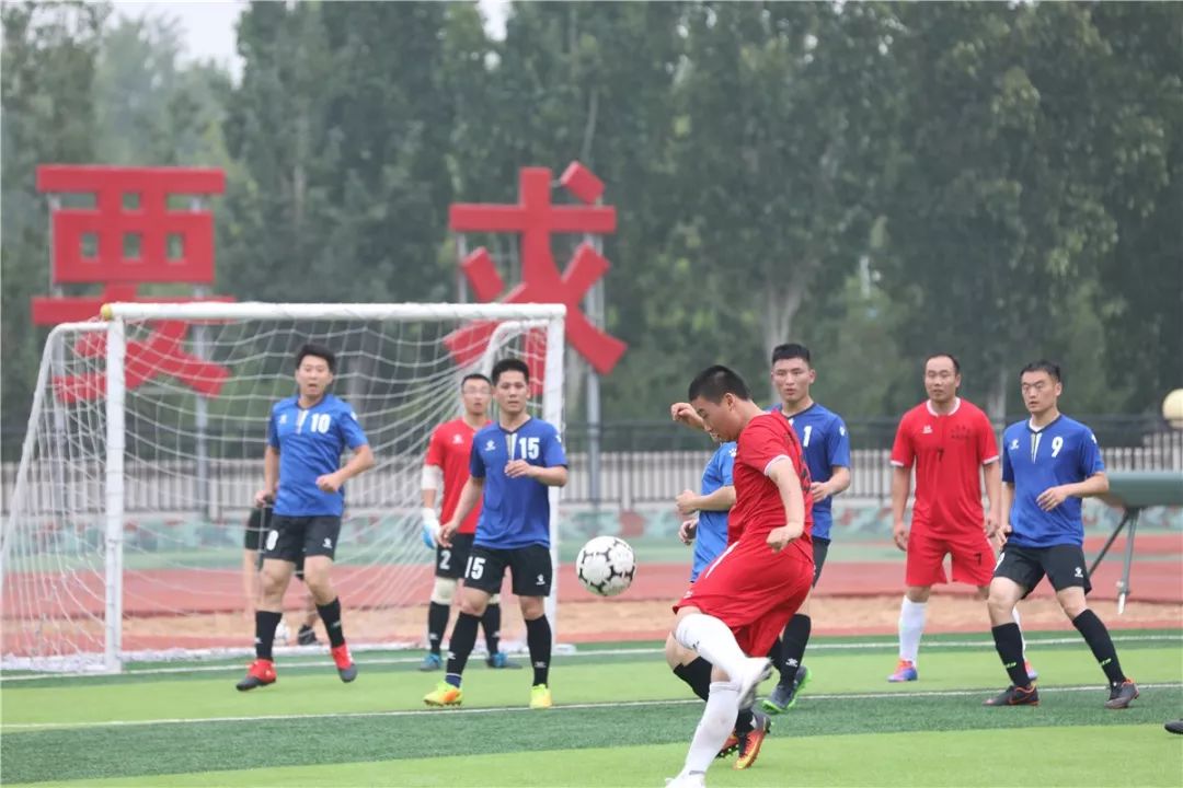 强军杯“卫士动力”业余足球比赛济南片区圆满收官,*警武**莱芜支队点球大战险胜总队机关