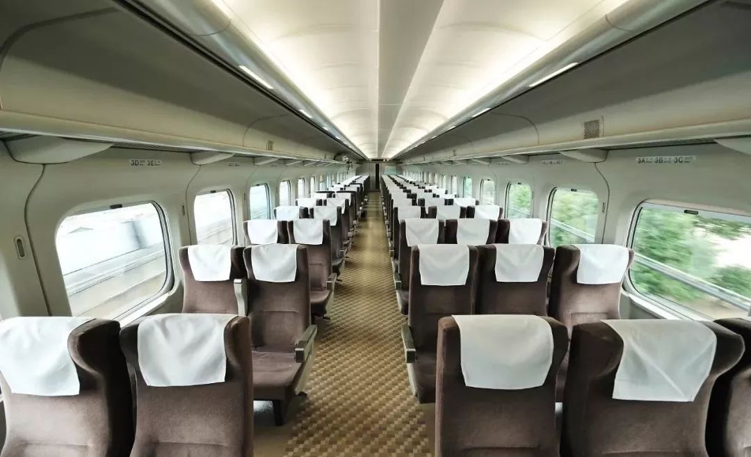 人下车了，行李落在高铁怎么办？答案简单就怕你不看