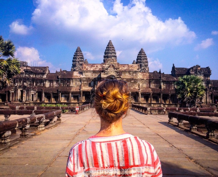 世界那么大你想去哪里游玩,世界那么大你想去看看哪都去不了