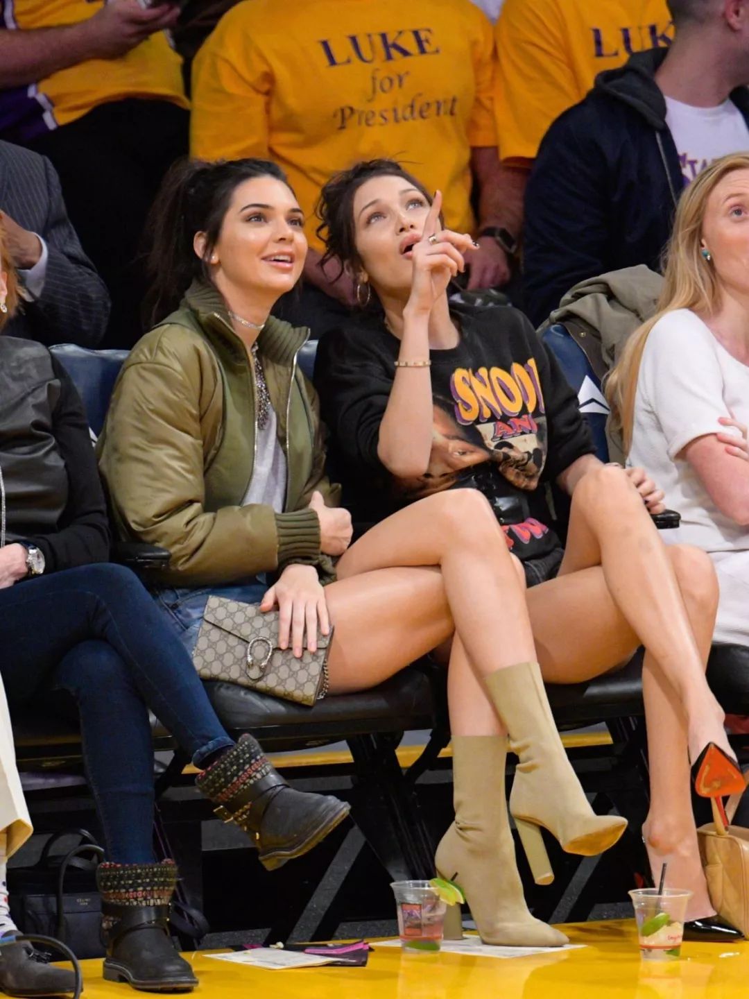 老花图案为什么棕色好看,老花的图案是啥