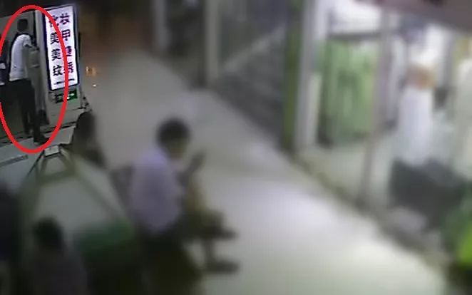 为什么要戴口罩男的,口罩男记录真实生活