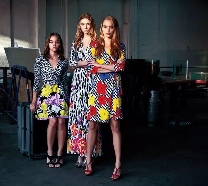 适合妈妈的时尚连衣裙有哪些,妈妈也适合穿的连衣裙