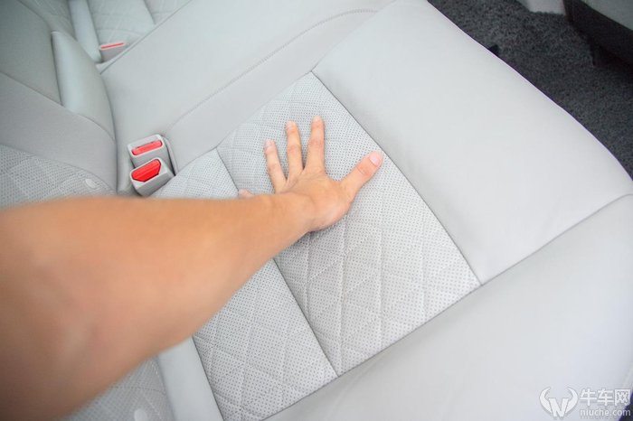 日产天籁舒适版适不适合跑专车,2021款东风日产天籁试驾视频