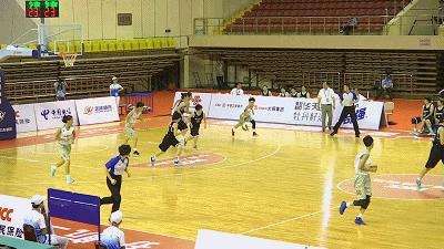 把爱藏进篮球里,把爱藏在无人触及的角落