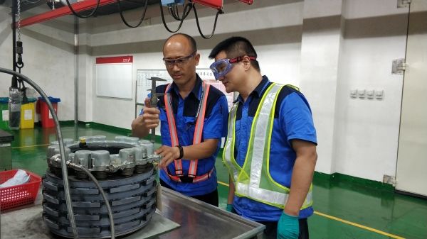 深航维修名匠徐生文：有“洁癖”的刹车掌门人