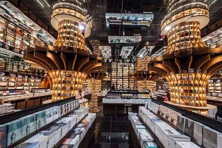 深夜读书的书店有哪些,到书店看书享受一份难得的宁静