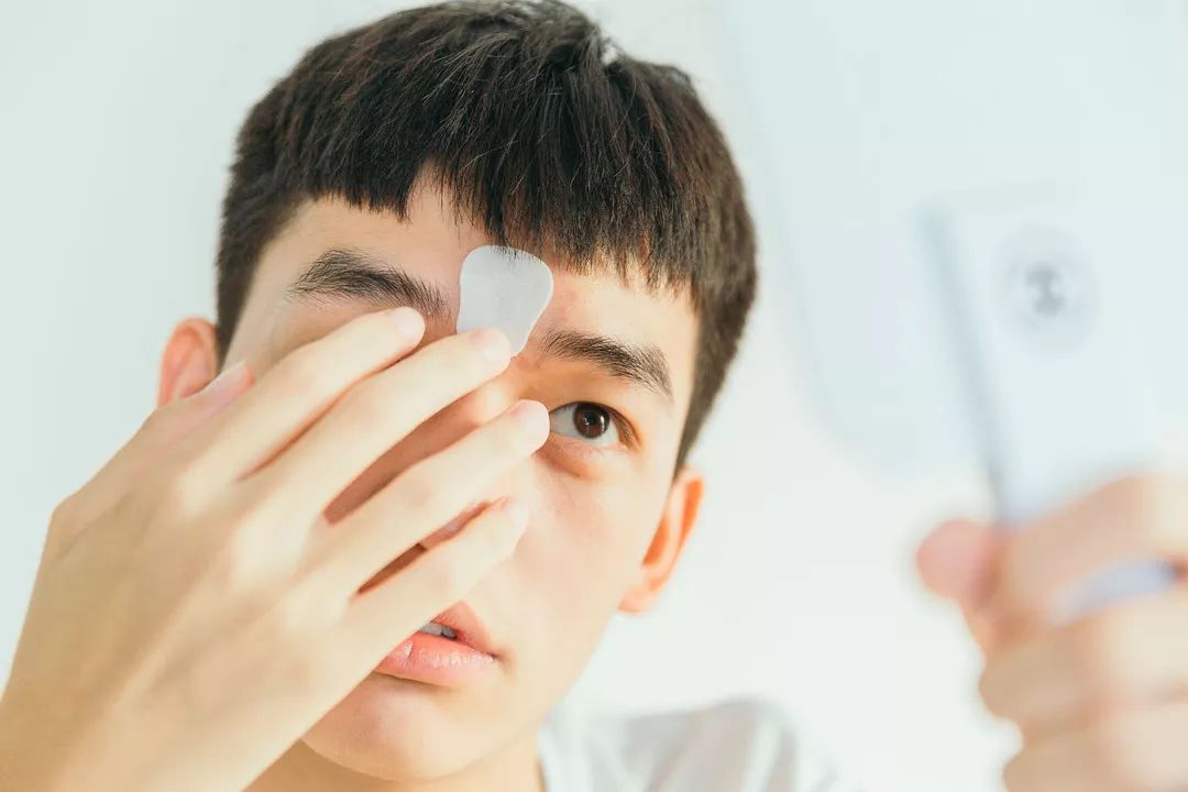 法令纹又黑又长,法令纹又深又长好吗