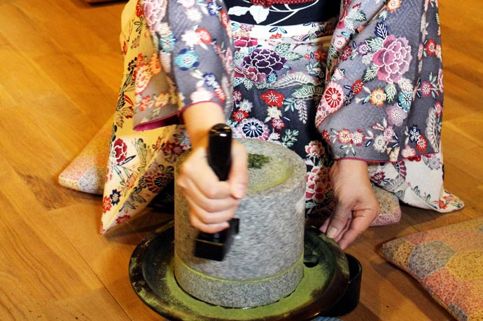 椋庨泤涔嬭嚧,鏃ユ湰浜兘鐢熸椿缇庡