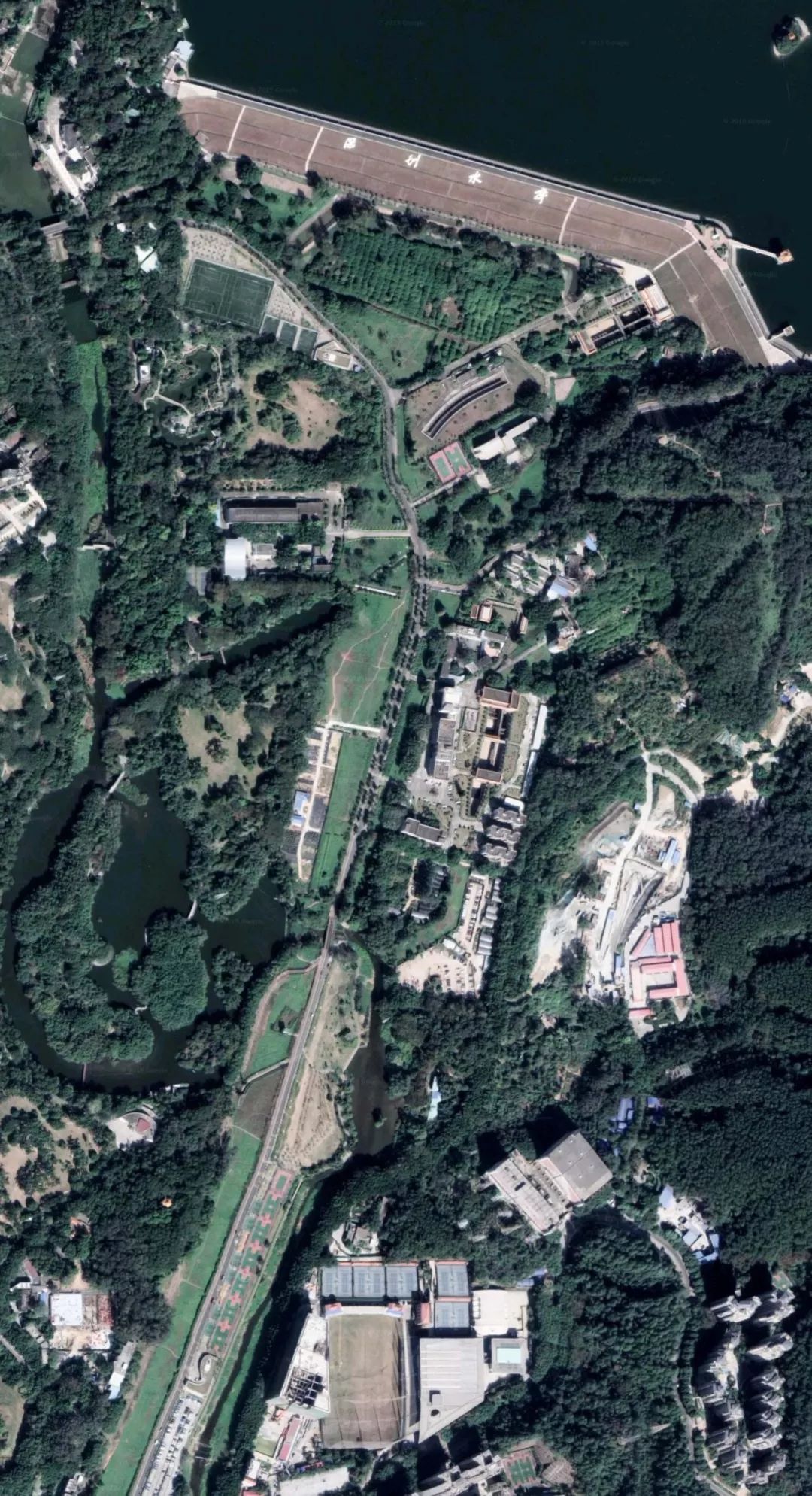 香港跟内地的关系,香港和内地的区别