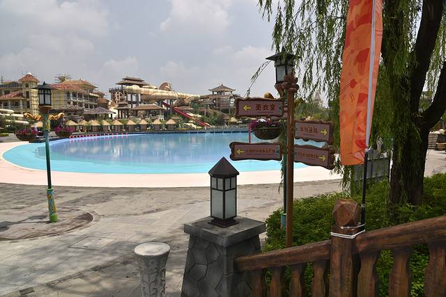 辽宁最刺激的水上乐园,抚顺皇家海洋乐园过山车