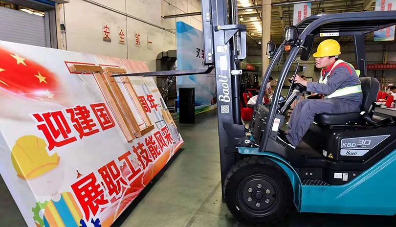 牛逼叉车技术,叉车师傅排行榜