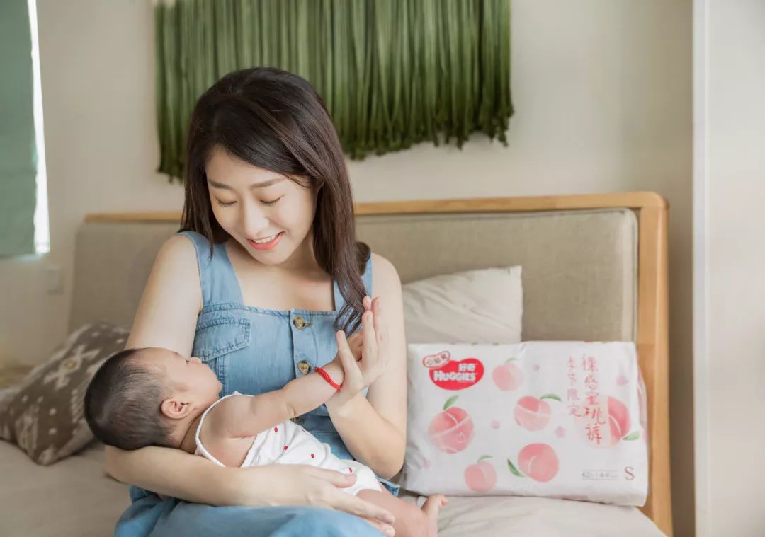 这个8月,粉嫩桃系风暴即将席卷夏日