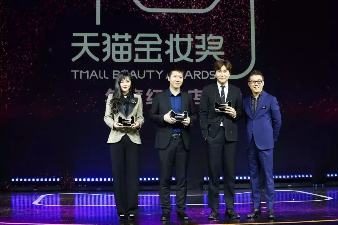 直播5分钟卖出15000支口红,一场直播卖了7500万