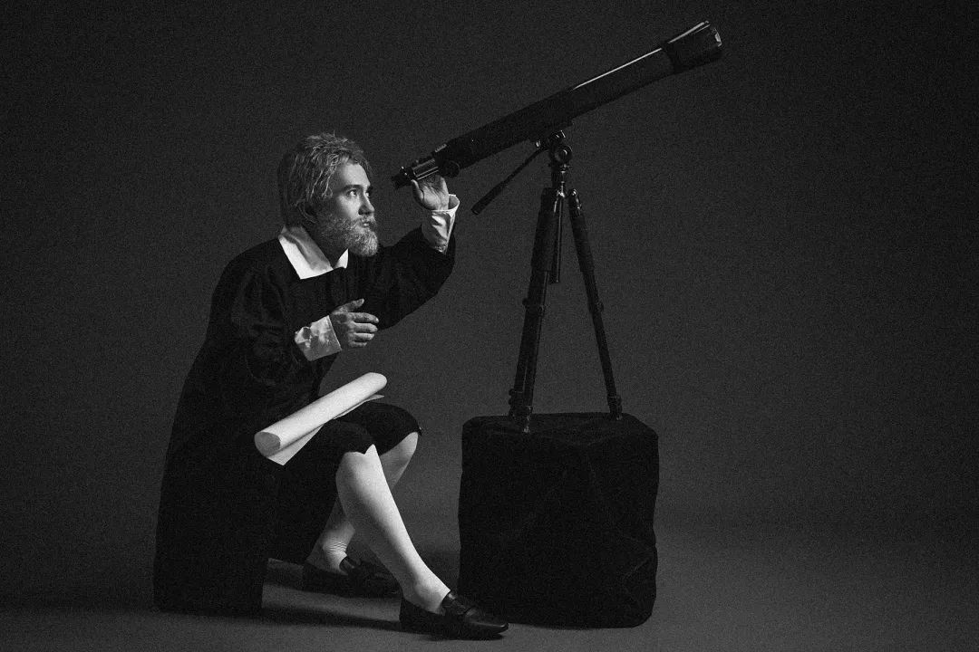 小时候：长大了当科学家！长大了：我寻思cos成科学家也行？