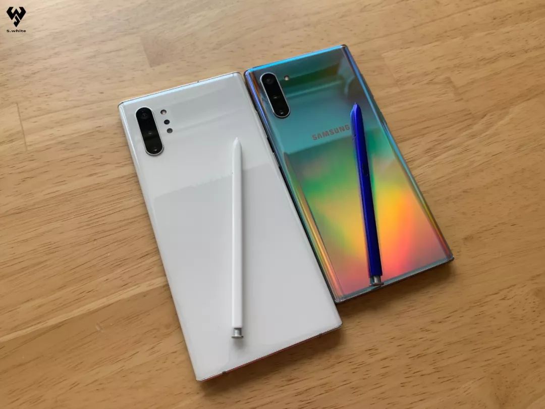 「体验」三星Note10+港版上手|一图对比UFS3.0闪存有多快