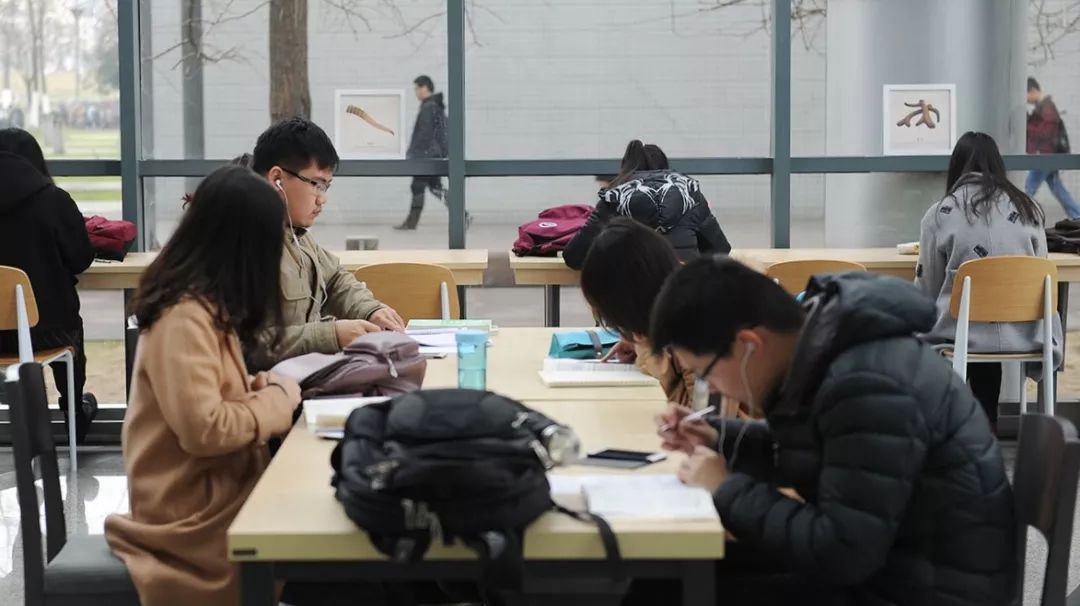 川大学习日常,川大的食宿条件