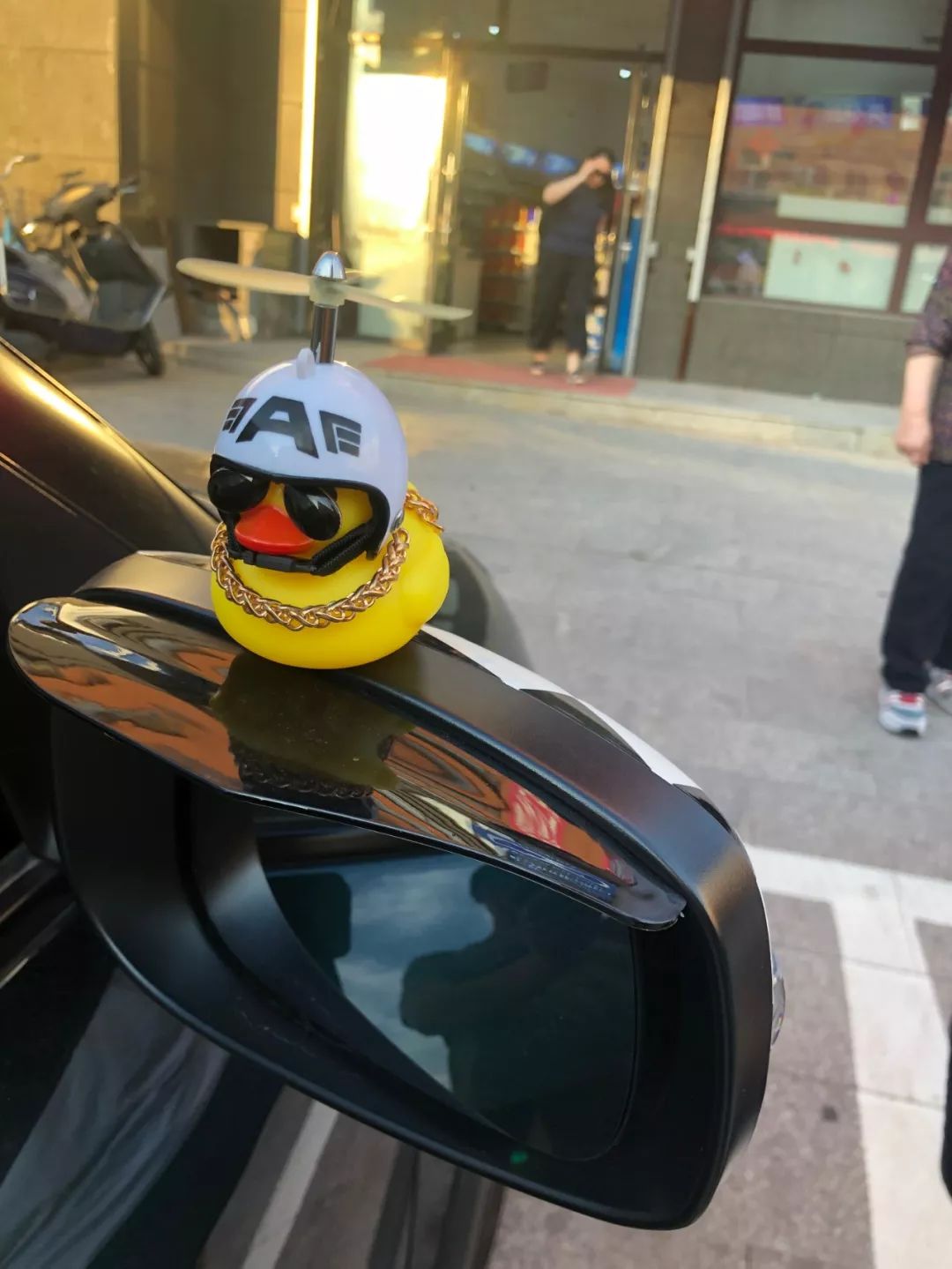 北仑汽车上装,青岛车主警惕车上装它涉嫌违法