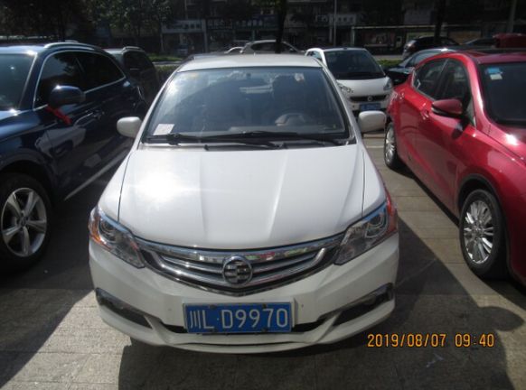 乐山交通违法整治,乐山交警集中整治城区交通乱象图