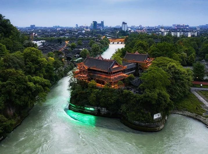 四川天府之国跟都江堰有关系吗,为什么四川没有担担面