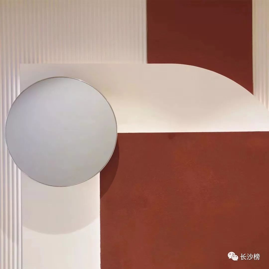 美心流心月饼特色,港华流心月饼和美心月饼哪个好吃