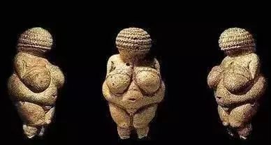 如何鉴赏古希腊雕塑维纳斯,著名铜雕维纳斯的诞生