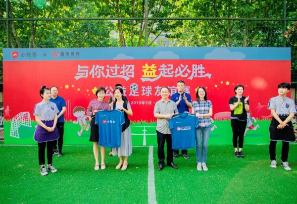 与你交手的强者无一幸免,与你过招其乐无穷