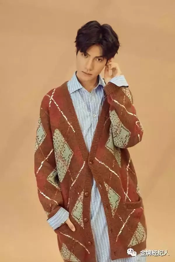 李凯馨演过哪些戏,李凯馨三剧霸屏收官演绎多面角