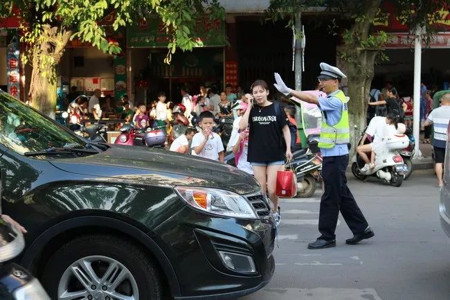 “压事故、保畅通”八月辅警之星——潘文君