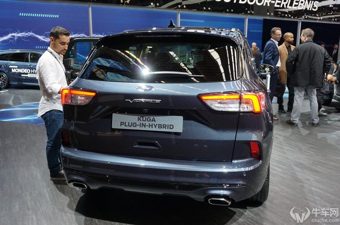 法兰克福车展：更精致饱满实拍福特全新一代Kuga（翼虎）