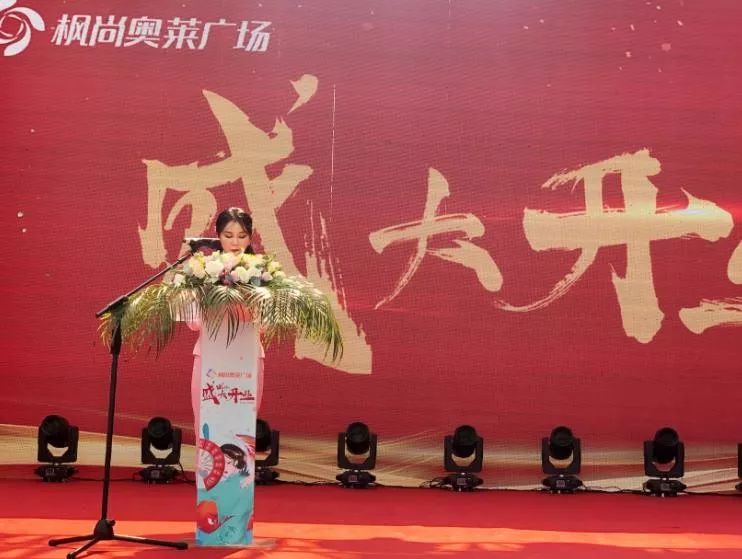 太火爆全国各地190万游客涌入景区,20多万人聚集