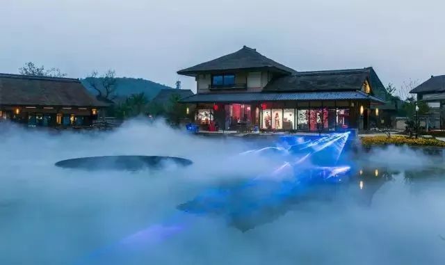 拈花湾历史背景,灵山小镇拈花湾案例解读