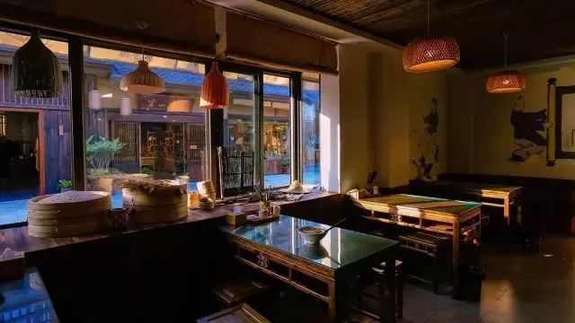 拈花湾历史背景,灵山小镇拈花湾案例解读