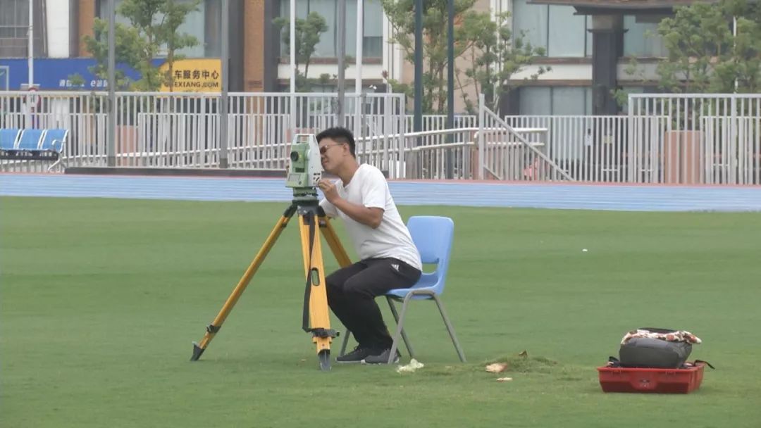吴家山中学校园,吴家山新高中