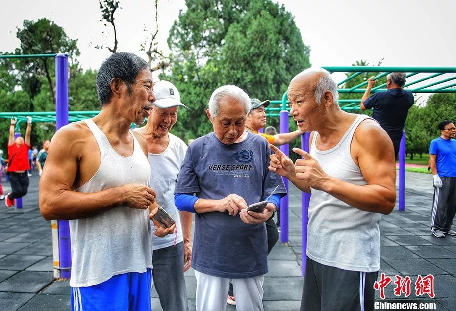 你大爷永远是你大爷的电影,你大爷永远是你大爷足球系列